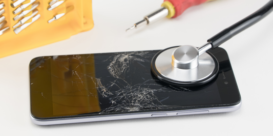 How to Temporarily Fix a Cracked Phone Screen While You Wait for Professional Repair